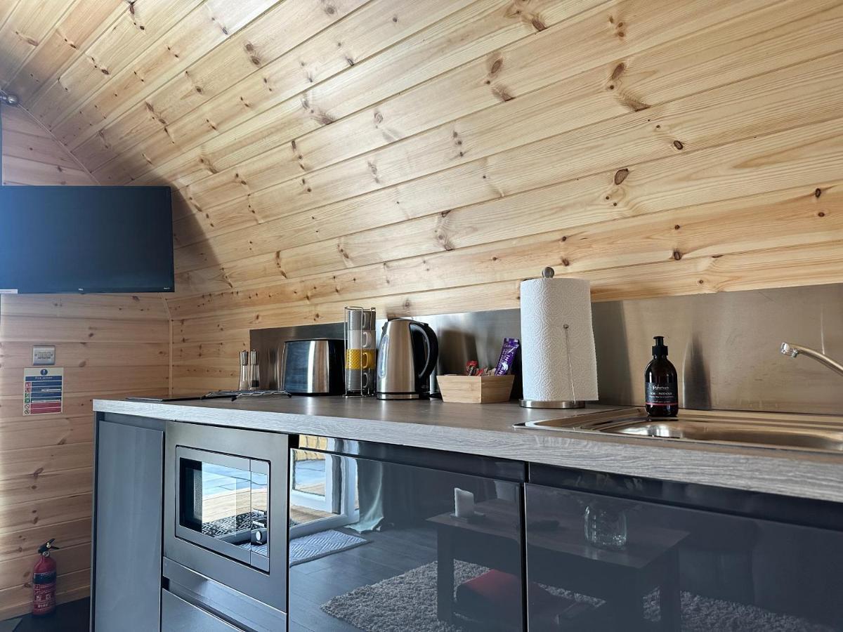 Coolsythe Pod Apartment Caol Exterior photo